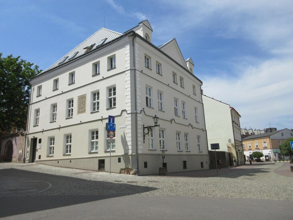 Gabinety pod Zegarem, ul. Brama Pilzneńska 4, 33-100 Tarnów