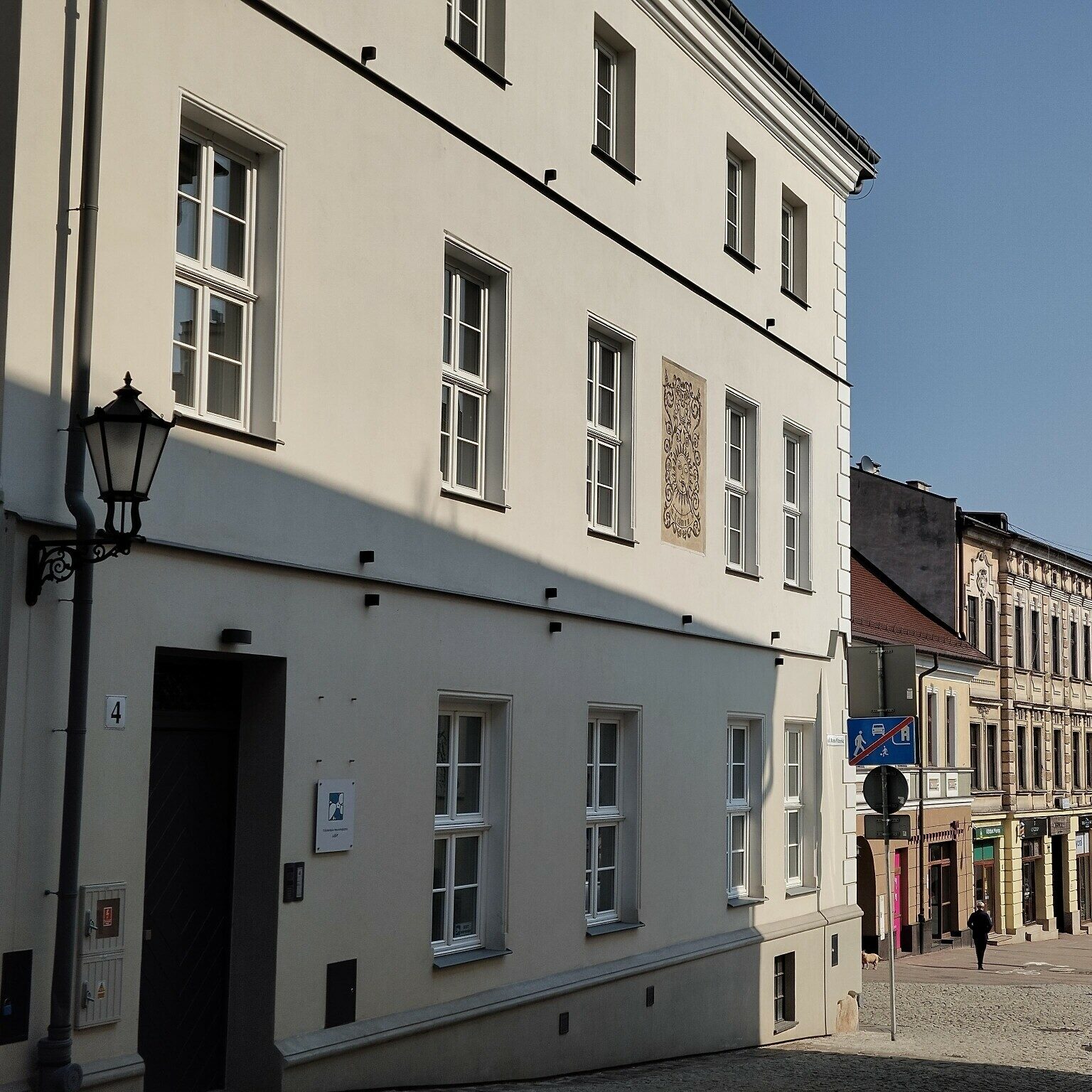 Gabinety pod Zegarem, ul. Brama Pilzneńska 4, 33-100 Tarnów