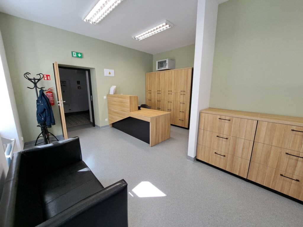 Część medyczna, rejestracja pacjentów, parter